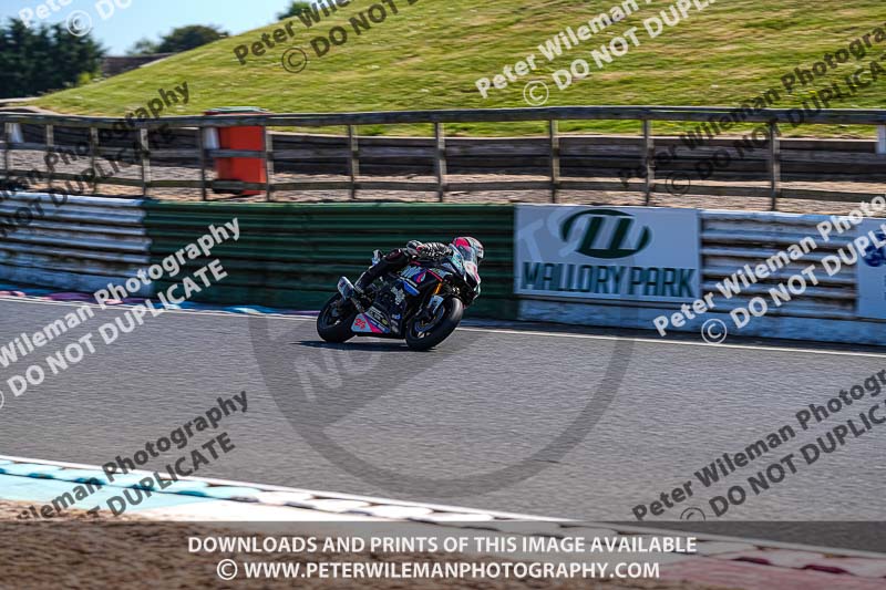 enduro digital images;event digital images;eventdigitalimages;mallory park;mallory park photographs;mallory park trackday;mallory park trackday photographs;no limits trackdays;peter wileman photography;racing digital images;trackday digital images;trackday photos
